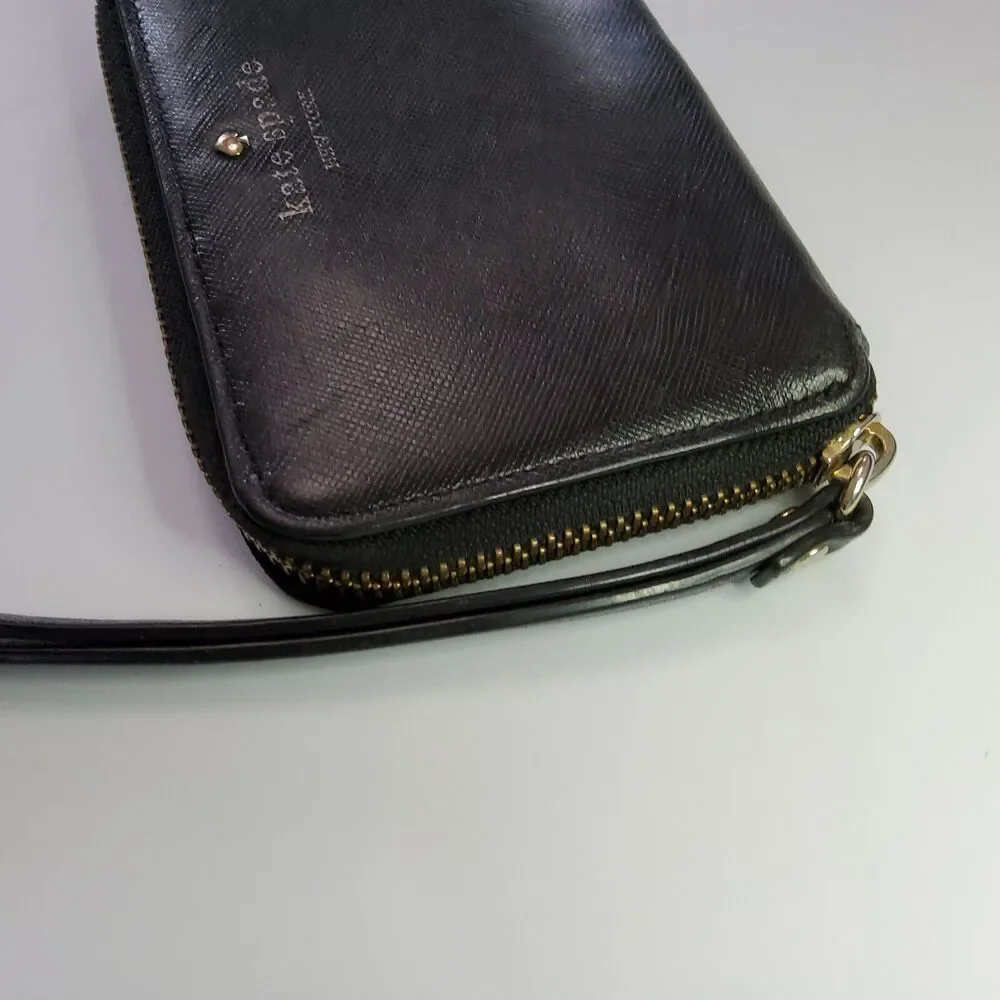Kate Spade NY Zip Around Medium Wallet DAMAGED